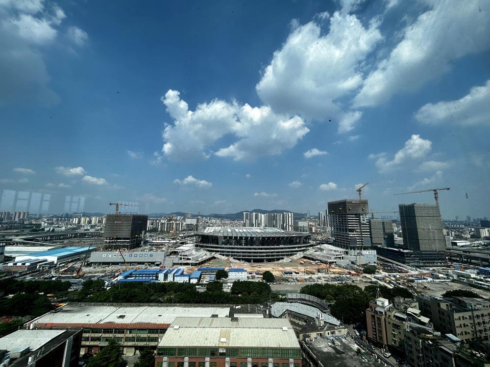 广州白云站将于年底建成，站城融合设计打造“广州时尚之都”