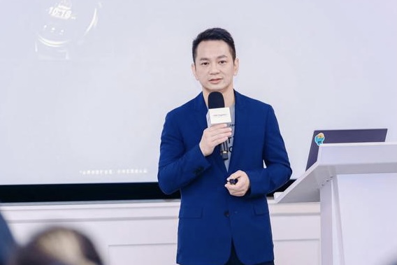 华为张炜：一人一块智能手表时代已经到来