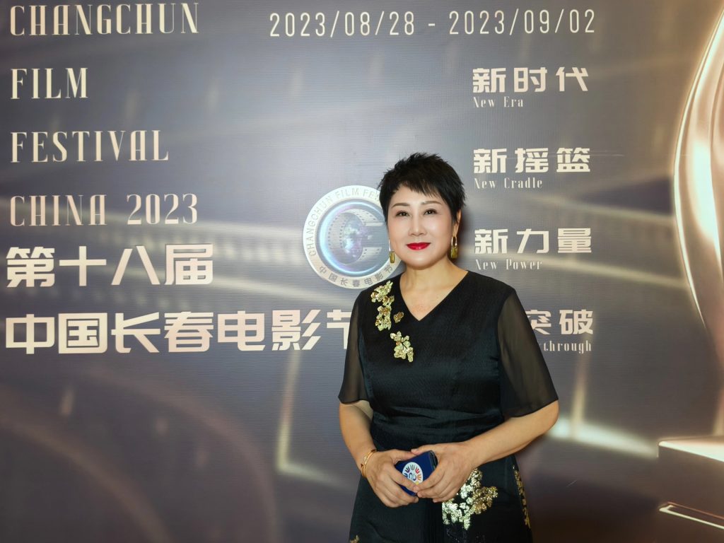 凯丽受聘吉林省慈善总会形象大使 心怀感恩回报观众传递温暖大爱
