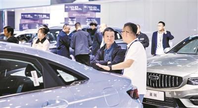 解码“黄金周”广州本地消费成色：吃喝玩乐购物 市场显活力