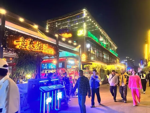 广州样本：美食之都+夜娱布局，千年商都夜间消费约占6成