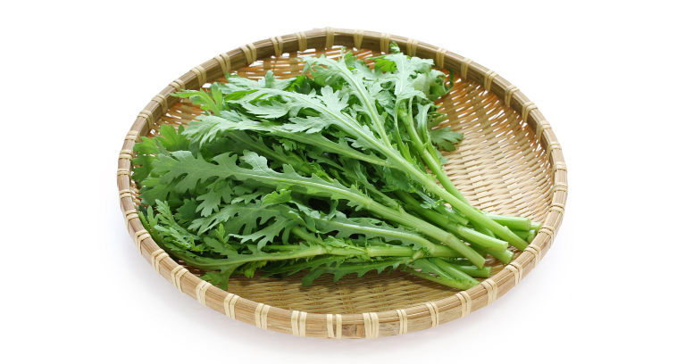 茼蒿搭配一物，有效降低尿酸，痛风不再困扰