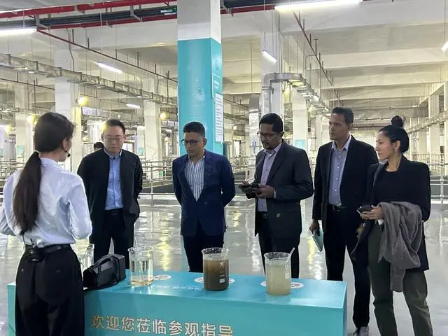 斯里兰卡联合记者团访问广州