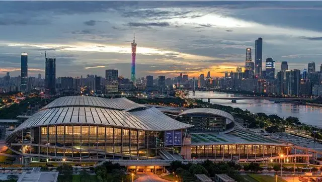 广州办公楼净吸纳量回升，跨境电商带动华南物流仓储市场逆市上扬