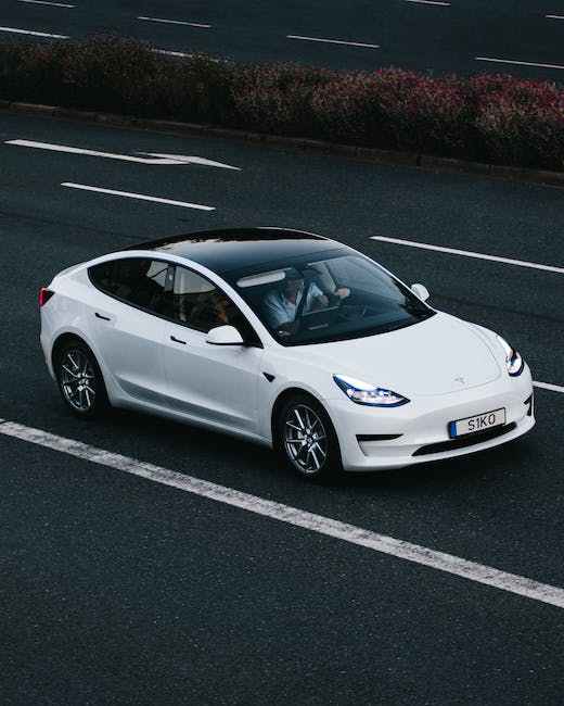 特斯拉：计划于2025年中旬开始生产新款小型电动跨界车
