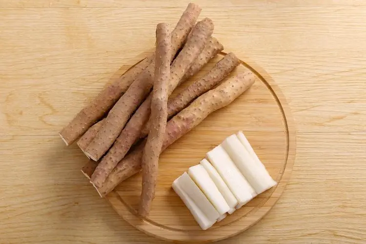 山药配一物，不仅要健脾养胃，还能补肾填精