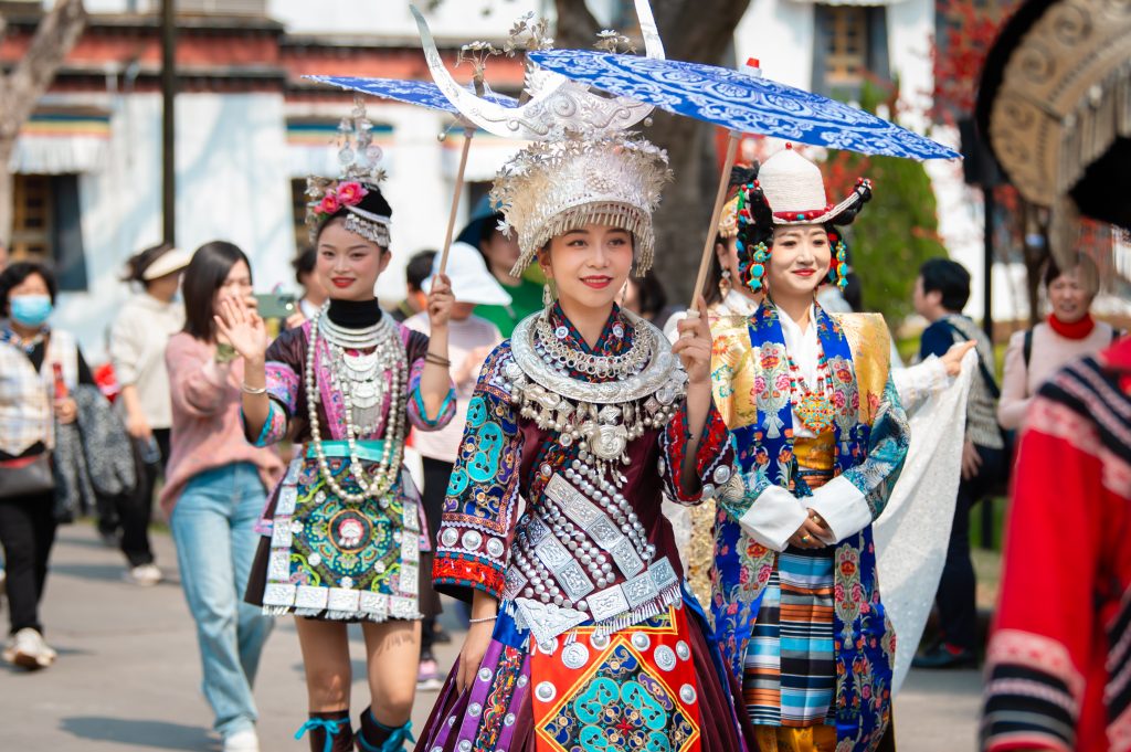 锦绣中华繁华国潮季心动上线！解锁国潮花式新玩法！——千年东方美学，“潮”级有范儿