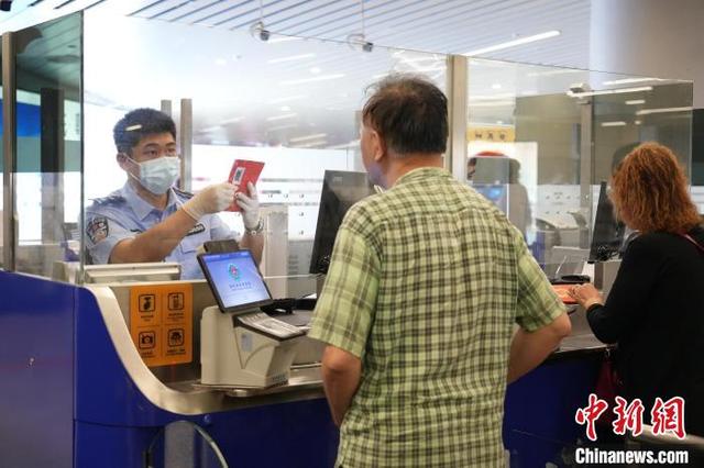 清明前后广州白云机场口岸客流将增长