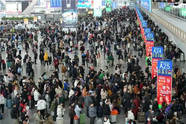 解码“流量广州”｜人口流入第一城，广州靠什么成就“引力场”？