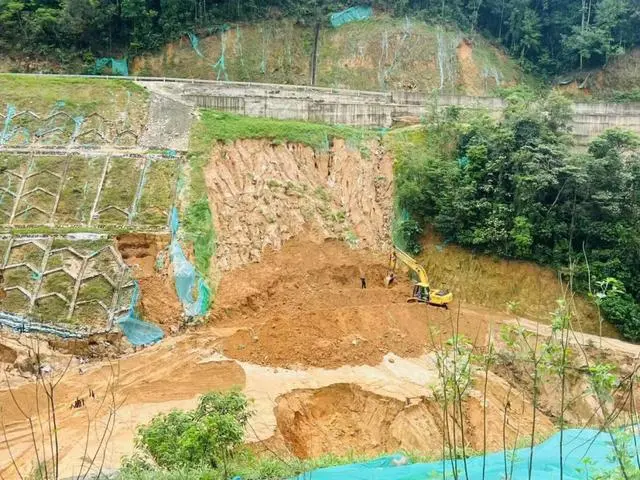 广州关停多个地质灾害风险地，雨停后仍需防灾害发生滞后性