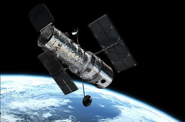 哈勃望远镜步入暮年，陀螺仪仅剩2个，NASA打算用到2035年