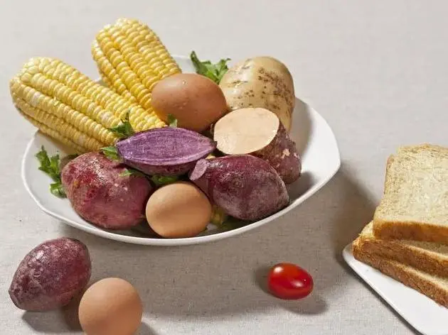 哪种“主食”最不健康？是米饭吗？医生提醒：4种主食平时要少吃