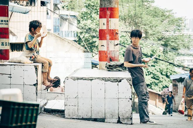 中秋档票房仅3.85亿，女性导演在小档期站上“C位”