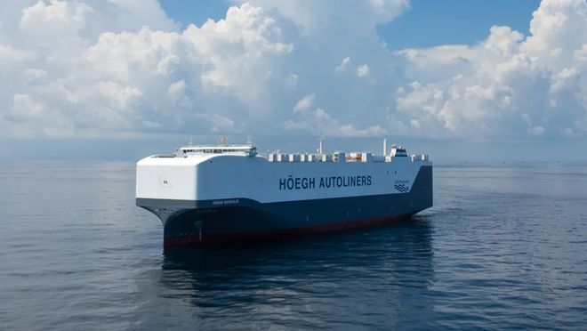 全球最大、最环保汽车运输船正式交付，运载能力达 9100 车