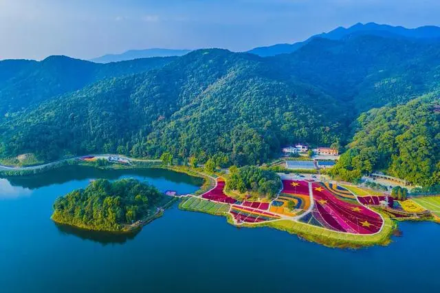 广州市召开市总林长会议，深入推进白云山等迁地保护示范区建设