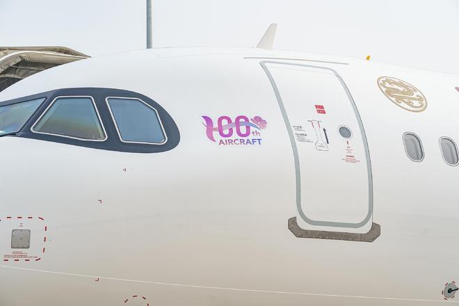 吉祥航空接收全新A321neo飞机，机队规模突破100架