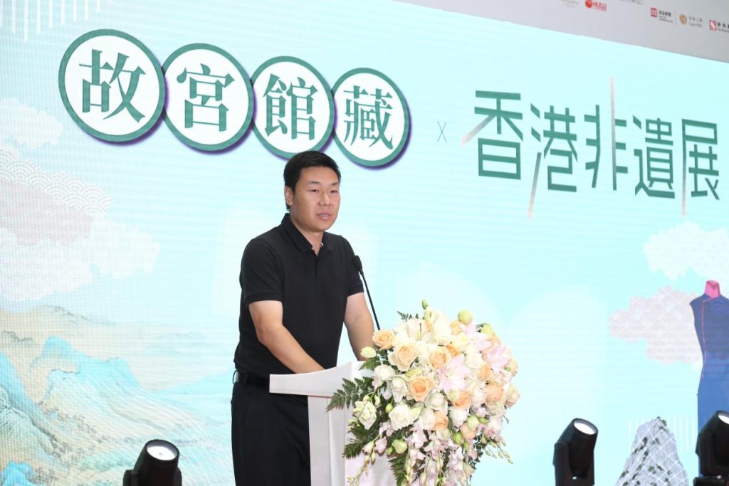 营造港深双城阅读氛围 传承国家及香港文化 “故宫馆藏 × 香港非遗”焦点展览及书展深圳隆重揭幕