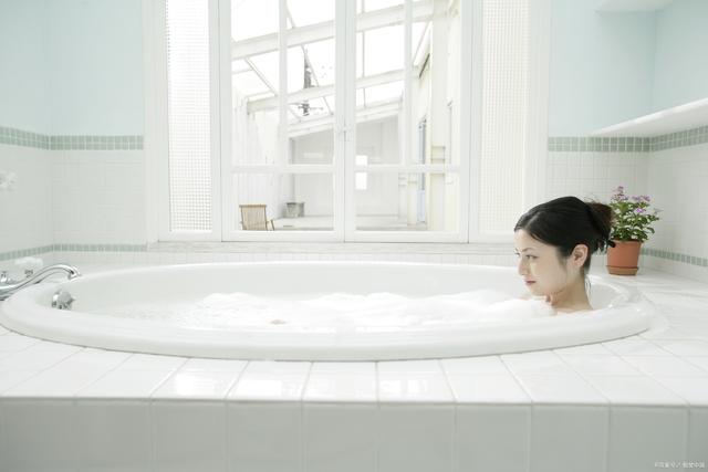 养生泡澡最佳时间段