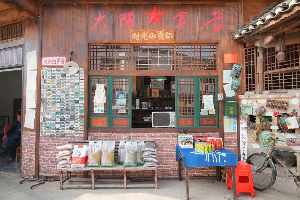 粤港澳大湾区媒体团奔赴贵州黔南七县市  开展粤黔协作主题宣传报道