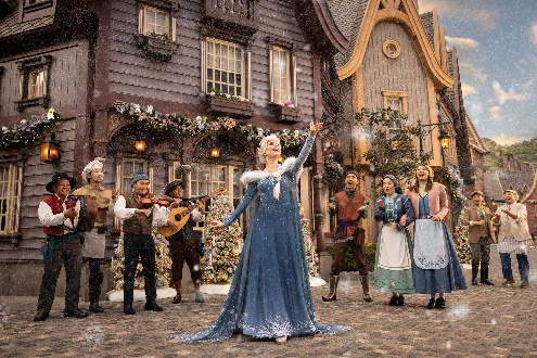 香港迪士尼乐园度假区“A Disney Christmas”让圣诞传统变得更璀璨
