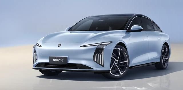 东风风行星海 S7 推出 650km 至尊版车型，售价 14.99 万元