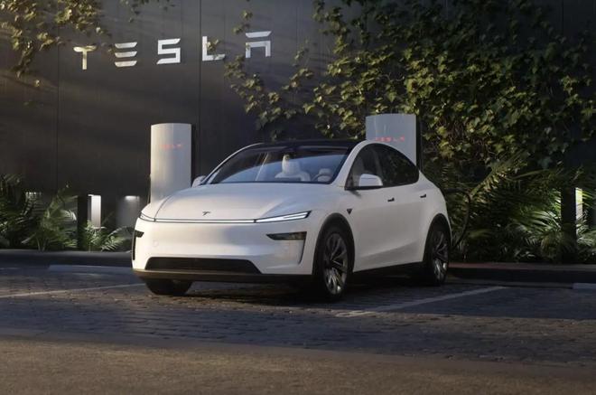 特斯拉Model Y Juniper新款发布, 现代汽车在韩投入创纪录166亿美元 | 海外日报