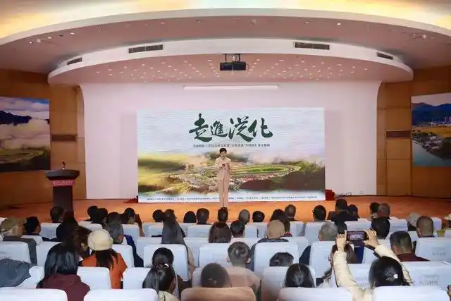 “走进从化”系列作品展在广州人民艺术中心开幕