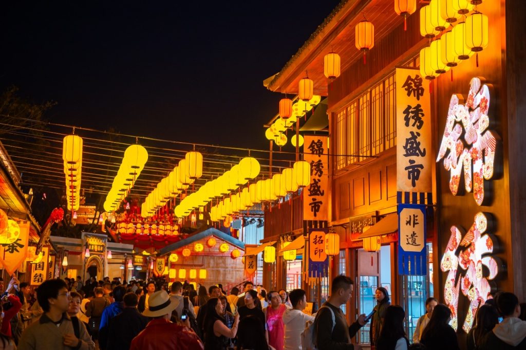 过中国年、看中国秀、玩转中国潮,非遗闹新春 来深圳锦绣中华过喜粤中国年!