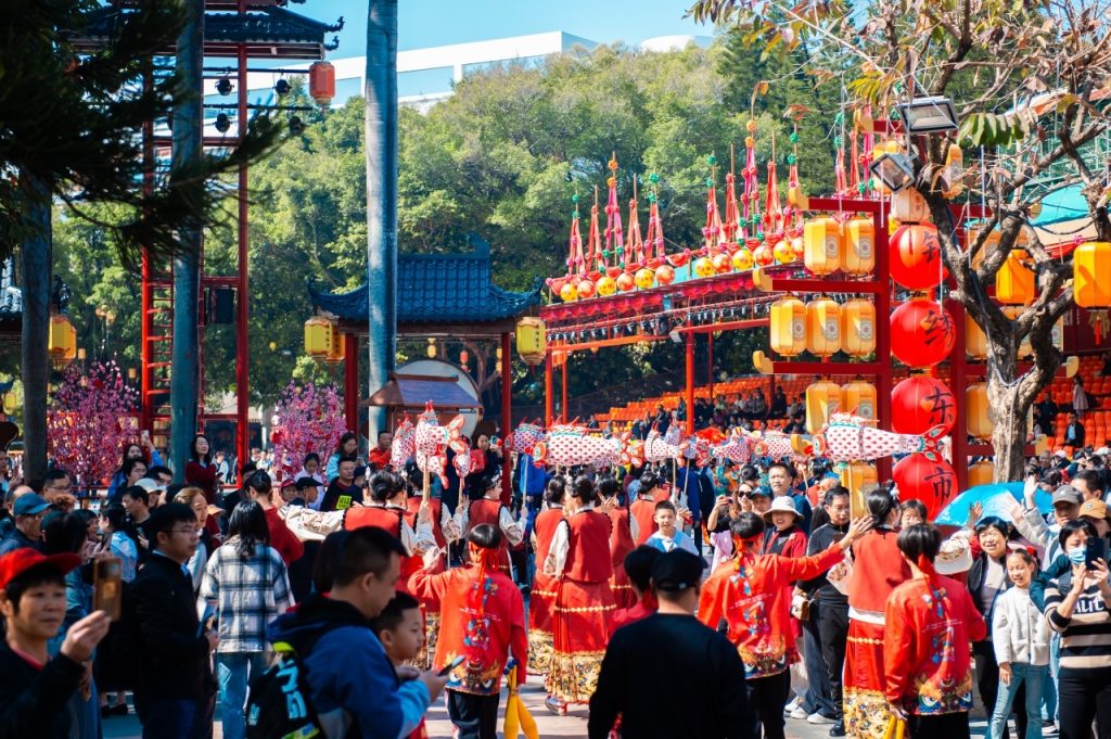 邂逅春晚同款,感受非遗魅力——锦绣中华民俗村喜粤中国年活动喜迎2025开门红