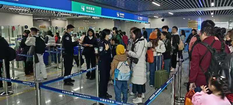 琶洲港澳客运口岸春节期间出境旅客同比增长12.8%