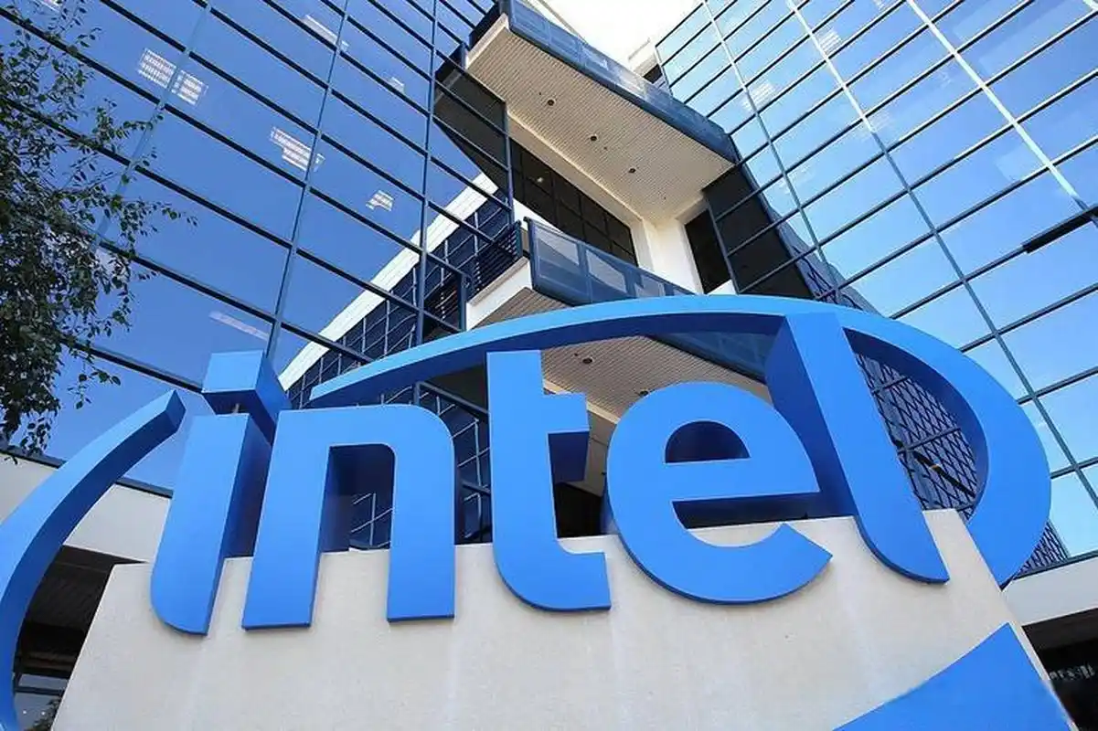 英特尔官网更新Intel 18A工艺信息：已为客户项目做好准备