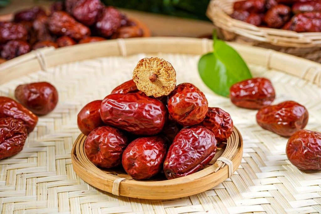 吃什么食物能“补血”？血液科医生推荐这6类