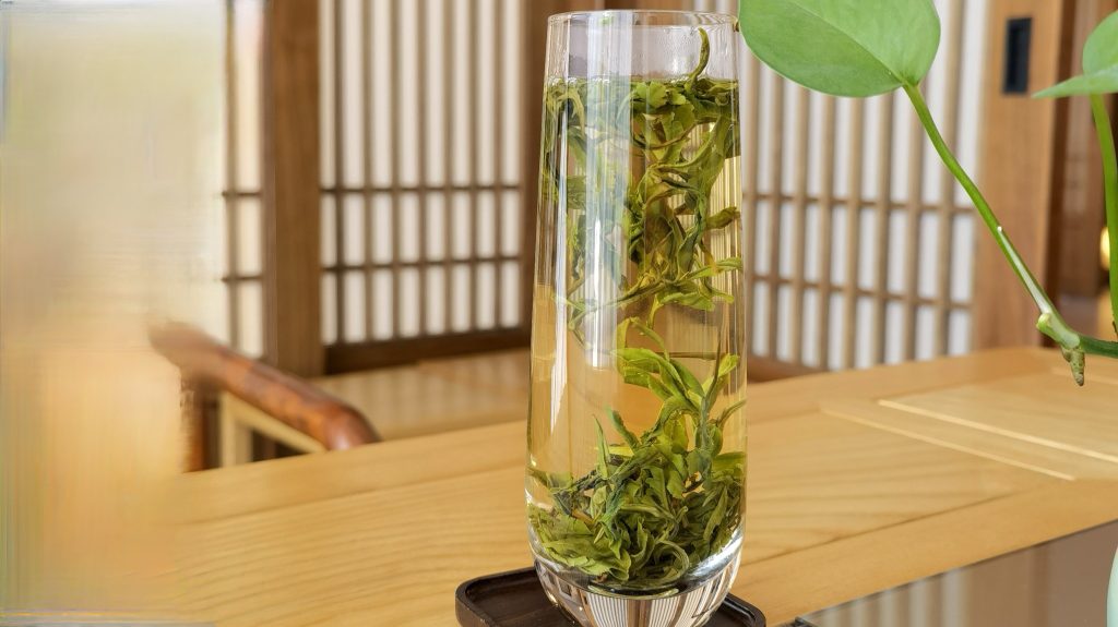 “绿茶伤胃、红茶养胃”，这是真的吗？