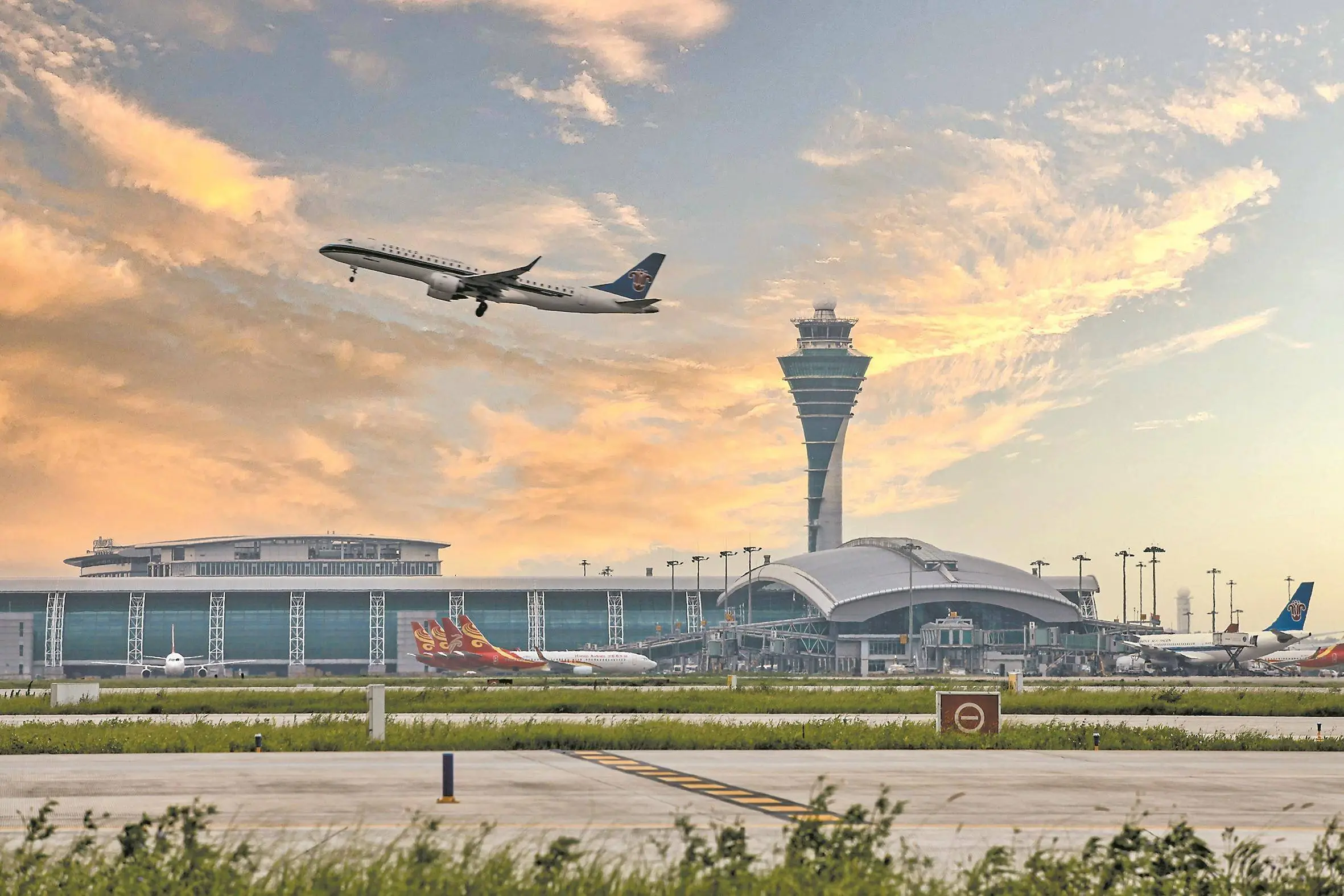 今年春运广州白云机场运送旅客超940万人次