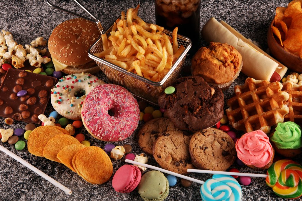 2月26日外媒科学网站摘要：”垃圾食品”吃太多会影响大脑
