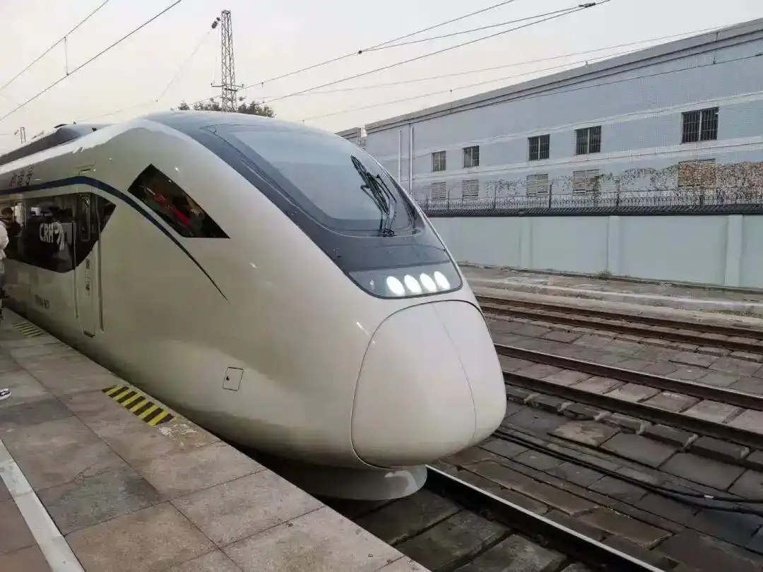 3月7日起广深城际运能提升，广州各站至深圳列车车次增加