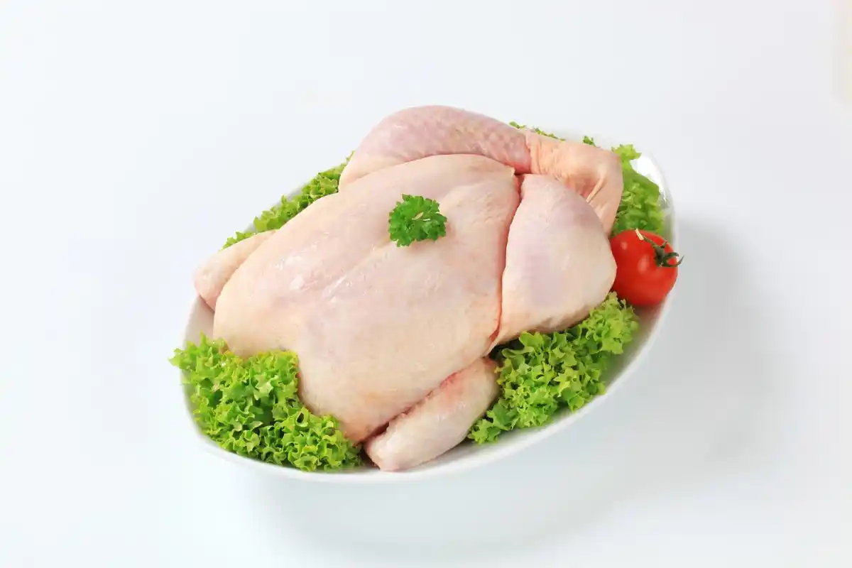 鸡肉营养丰富 母鸡和公鸡肉哪个更营养