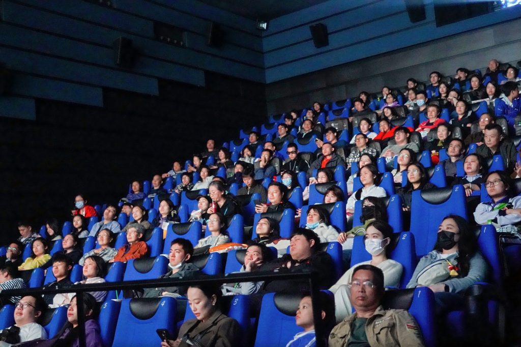 真实故事最抚人心,接诉即办主题纪录电影《您的声音》来深路演
