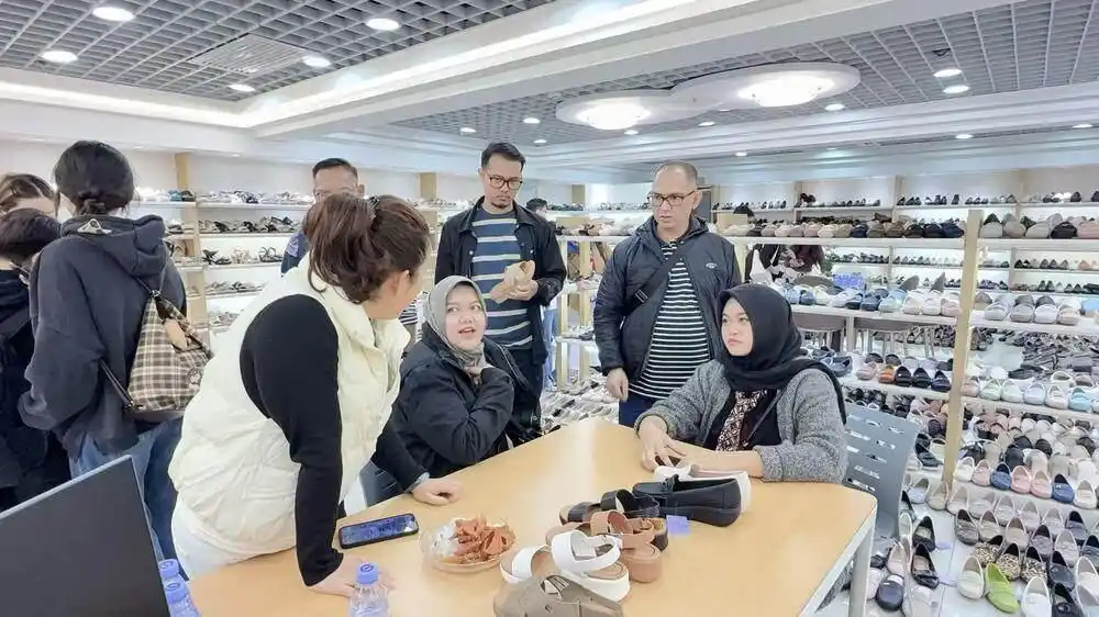 广州出台“稳外贸18条”，当好企业“买全球、卖全球”城市合伙人