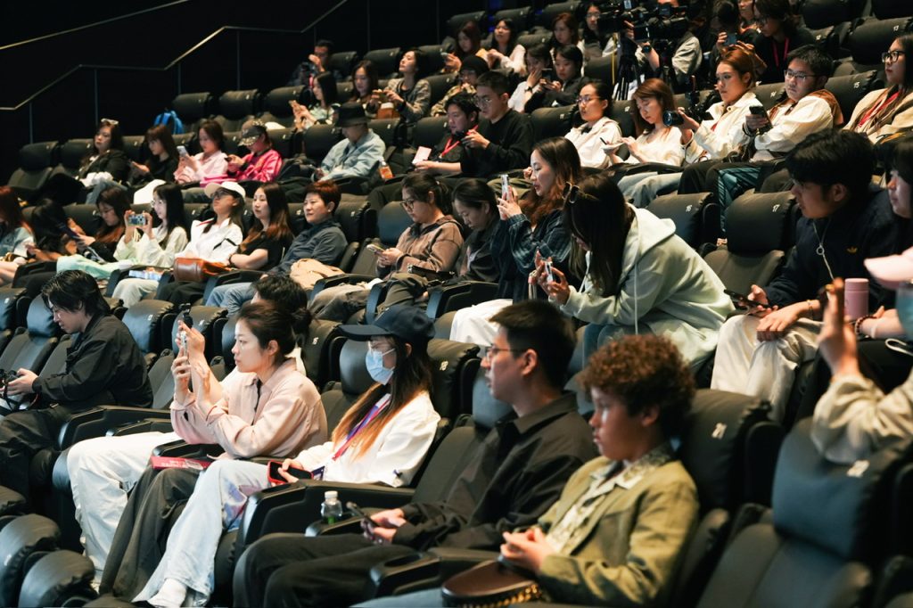 探寻喜剧之根,展望光影未来——澳门国际喜剧节电影展映板块启幕