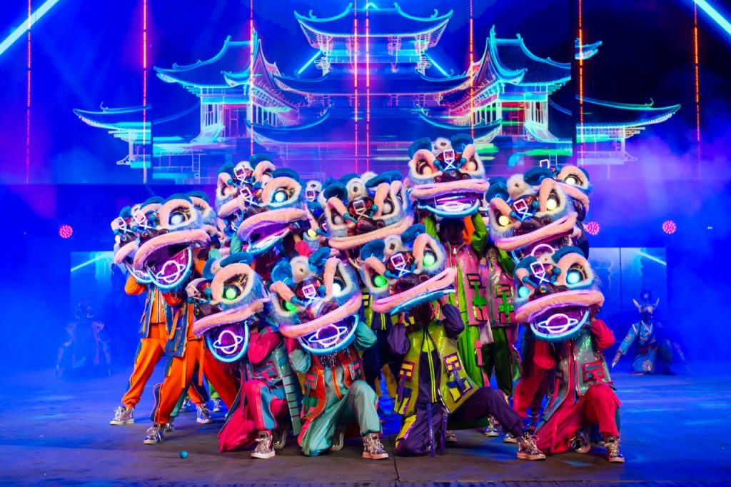 深圳锦绣中华五一黄金周客流激增 非遗+国潮双引擎激活文旅新动能