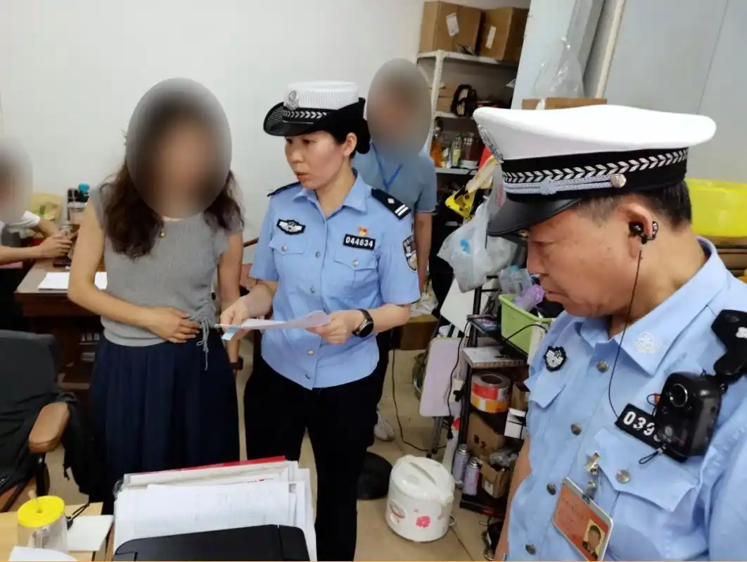 今年以来，广州交警联合多部门查处涉非法中介案件62宗
