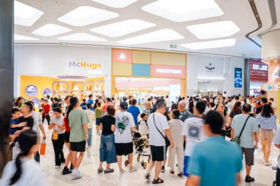 深圳大悦城7.12盛大开业,化身“人海磁场”,首日客流破42万!