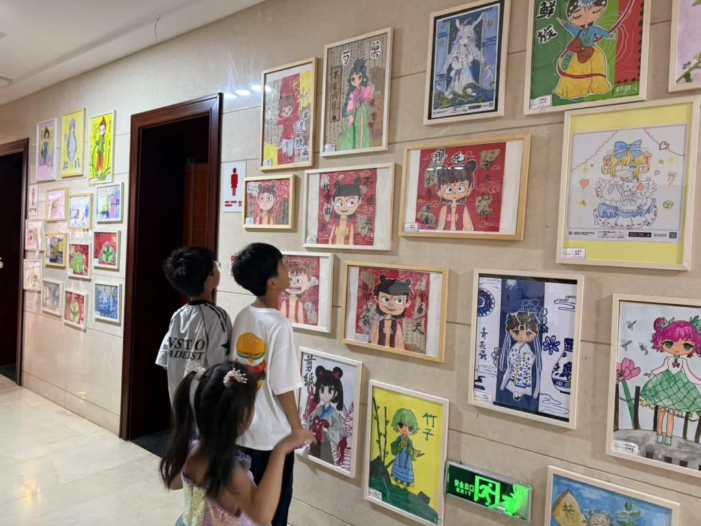 “感恩奋进 双争有我”固安县2025年“天使汇智杯”儿童主题书画展成功举办