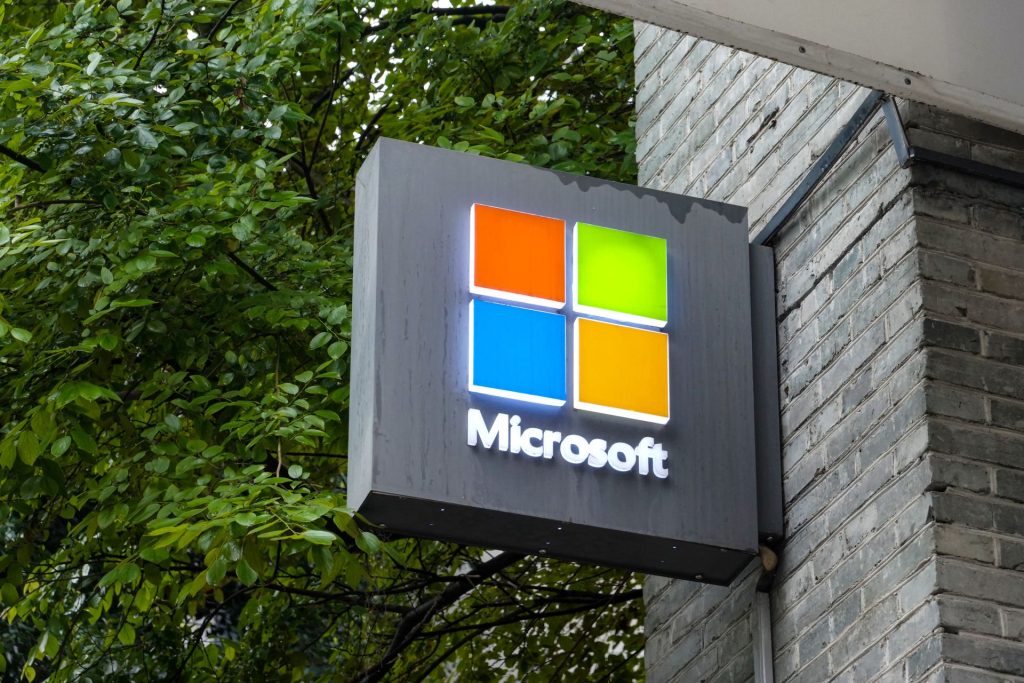 AI助手再进化！微软(MSFT.US)将Copilot深度嵌入浏览器，重塑用户搜索体验