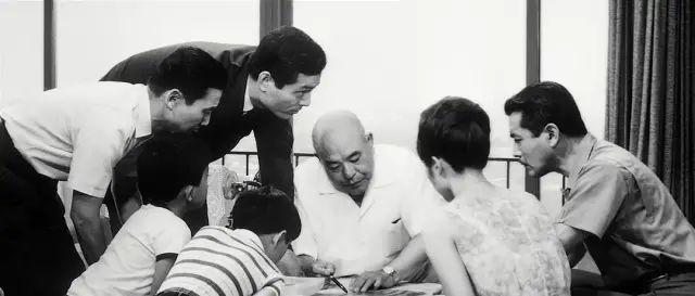黑泽明一部电影要写几个剧本?