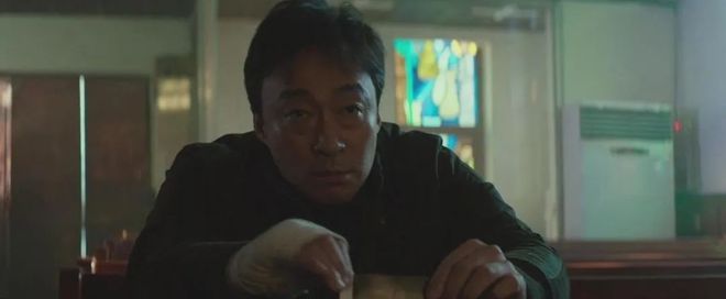 10 部从抢劫片变成恐怖片的神作:抢着抢着,发现命快没了