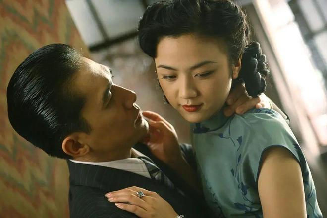 拍这部电影,李安克服了很多障碍