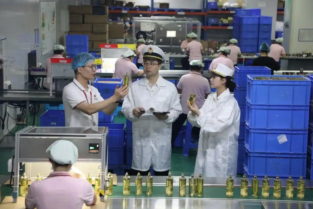 前7月广州出口化妆品64.3亿元 同比增45%