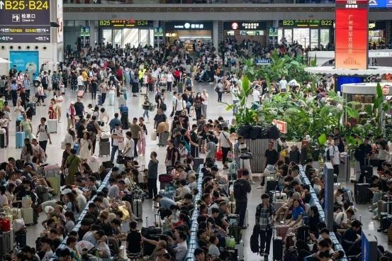 暑运收官，广州南站累计到发旅客3742.1万人次